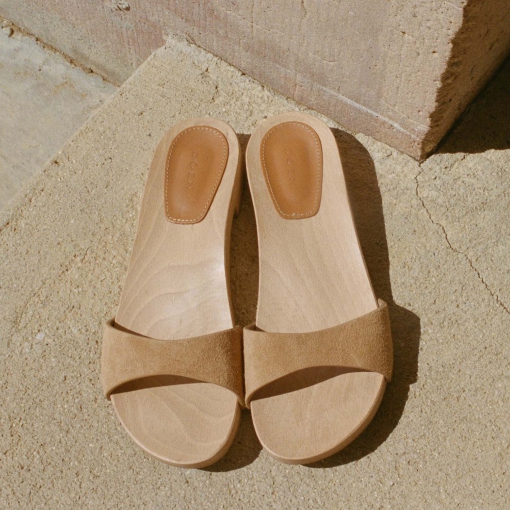 New Doen Alix Wood sandals in mustard seed suede sz 40